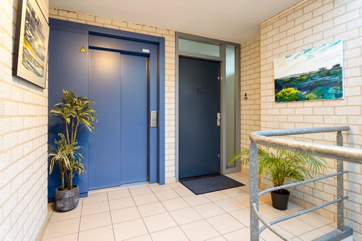 Foto 2 van Stationsplein 30