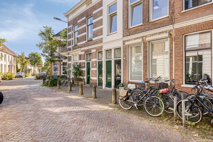 Photo 5 of Nijhoffstraat 151