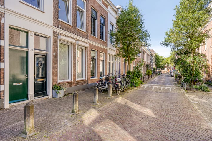 Photo 6 of Nijhoffstraat 151