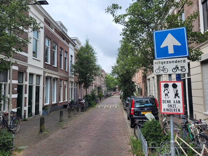 Photo 33 of Nijhoffstraat 151