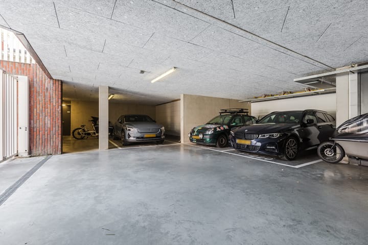 Foto 35 van Polderweg 486-D