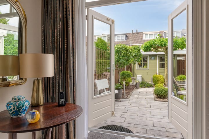 Foto 11 van Van Foreestlaan 23