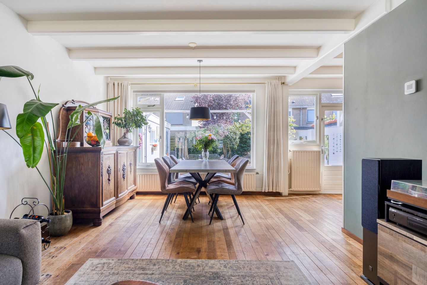 Foto 5 van Kamillestraat 21