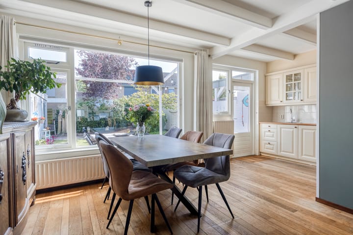 Foto 6 van Kamillestraat 21