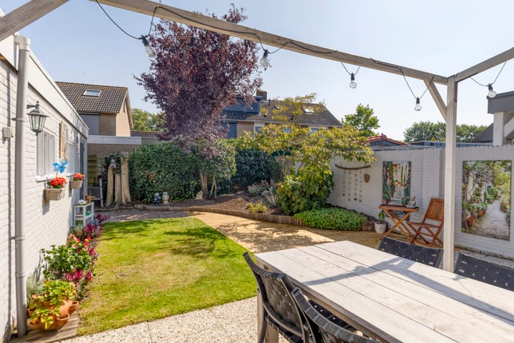 Foto 21 van Kamillestraat 21