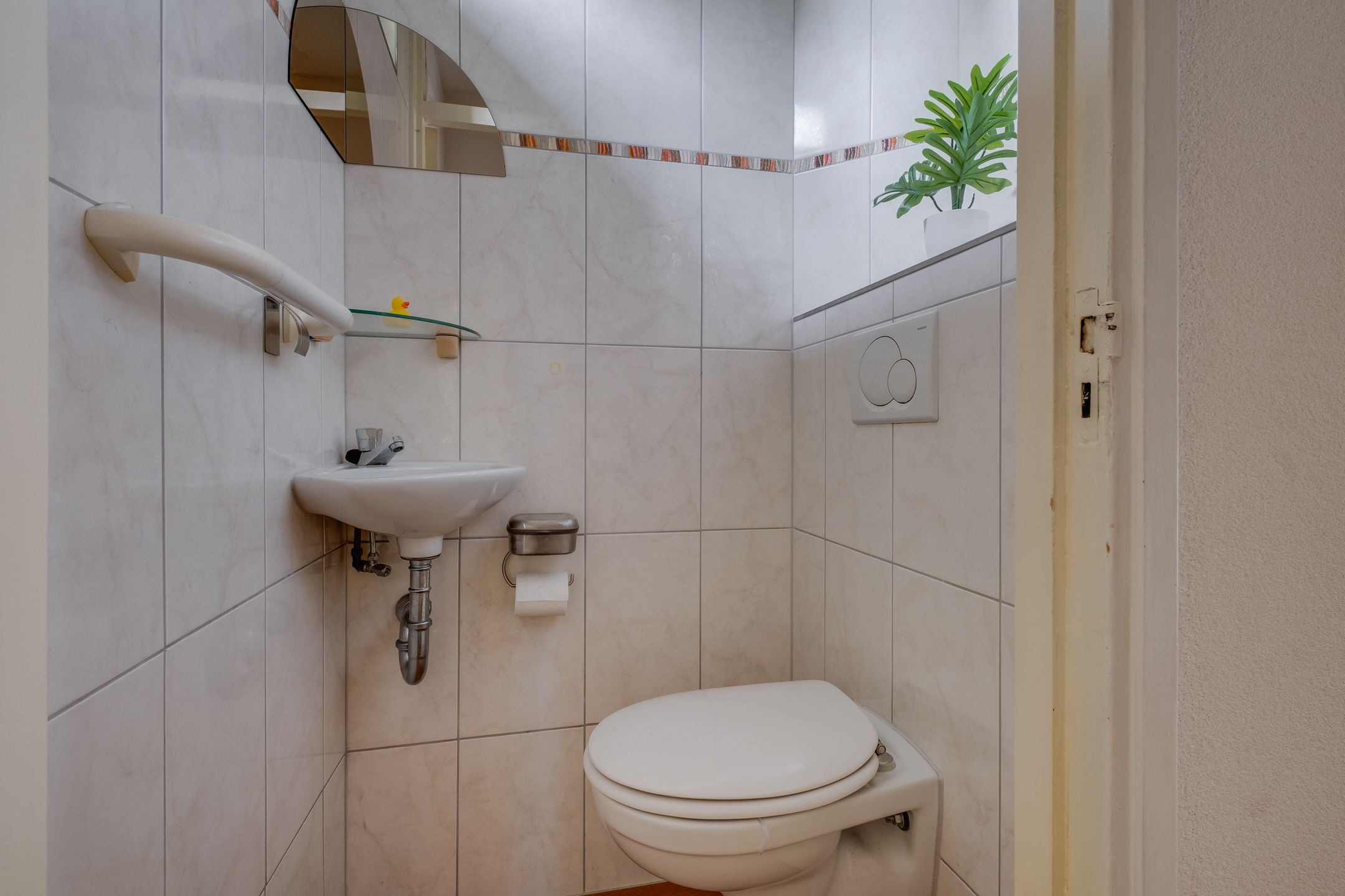 Photo 15 of Willem de Feschlaan 2