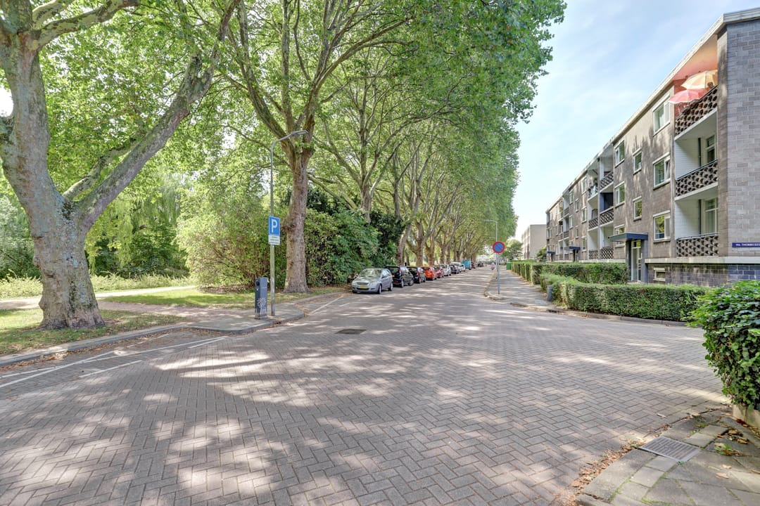 Photo 1 of Jhr. Van Karnebeekweg 32