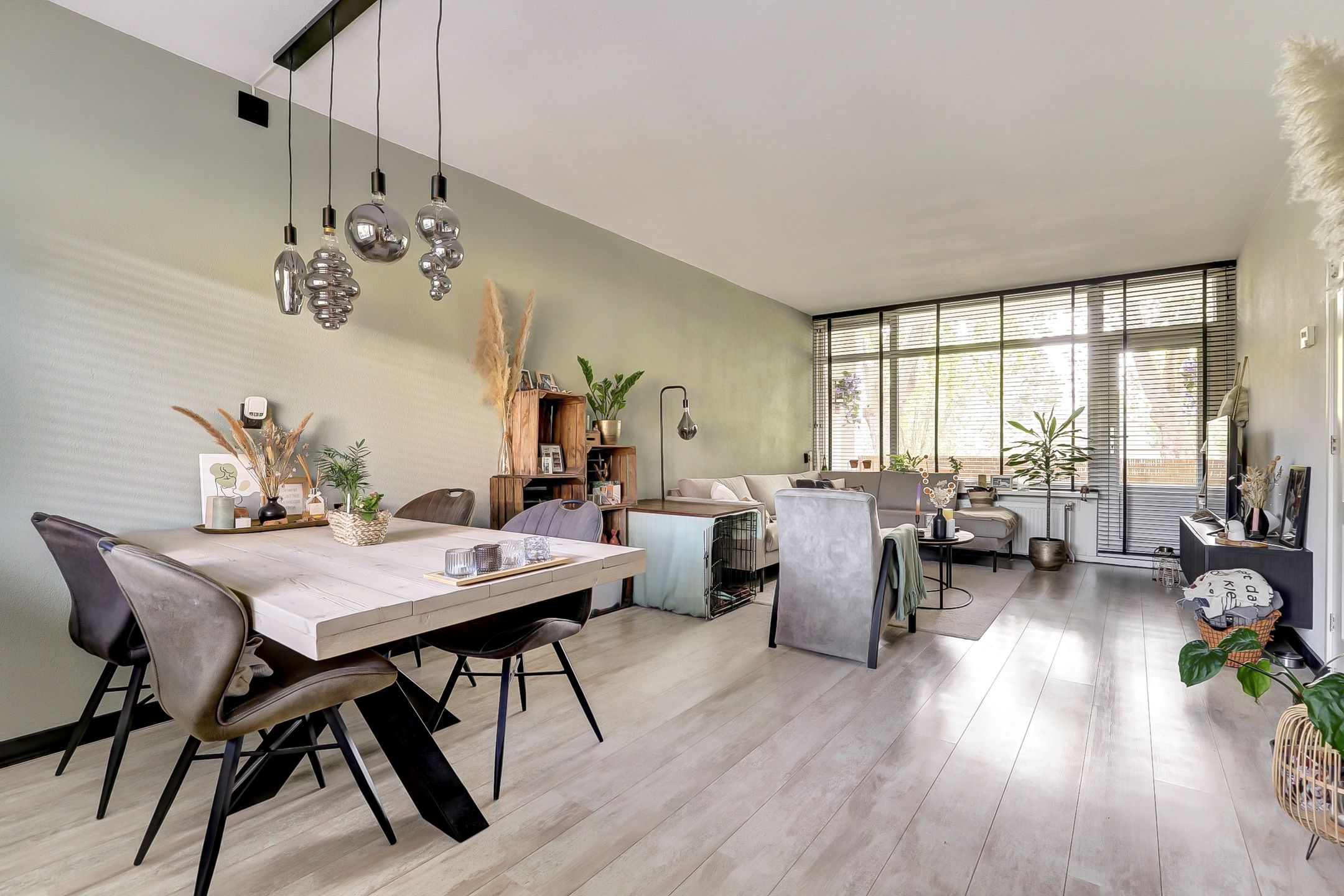 Photo 3 of Jhr. Van Karnebeekweg 32