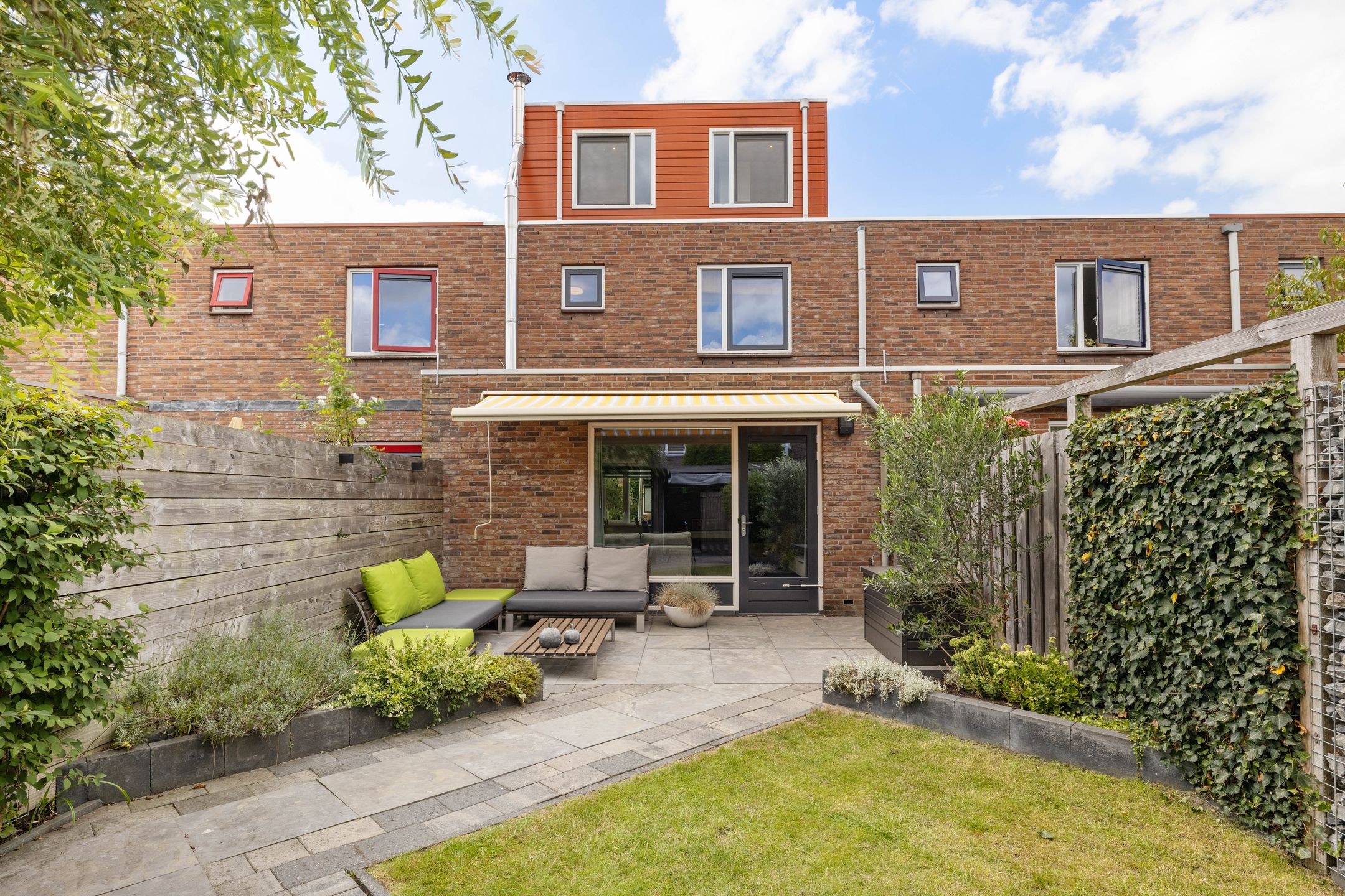 Photo 48 of Kladdewortel 6