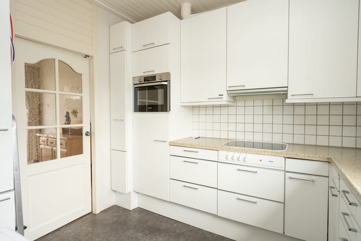 Foto 25 van Bernhardlaan 126