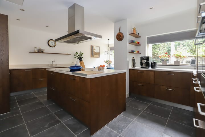 Foto 16 van Groenewoudseweg 47