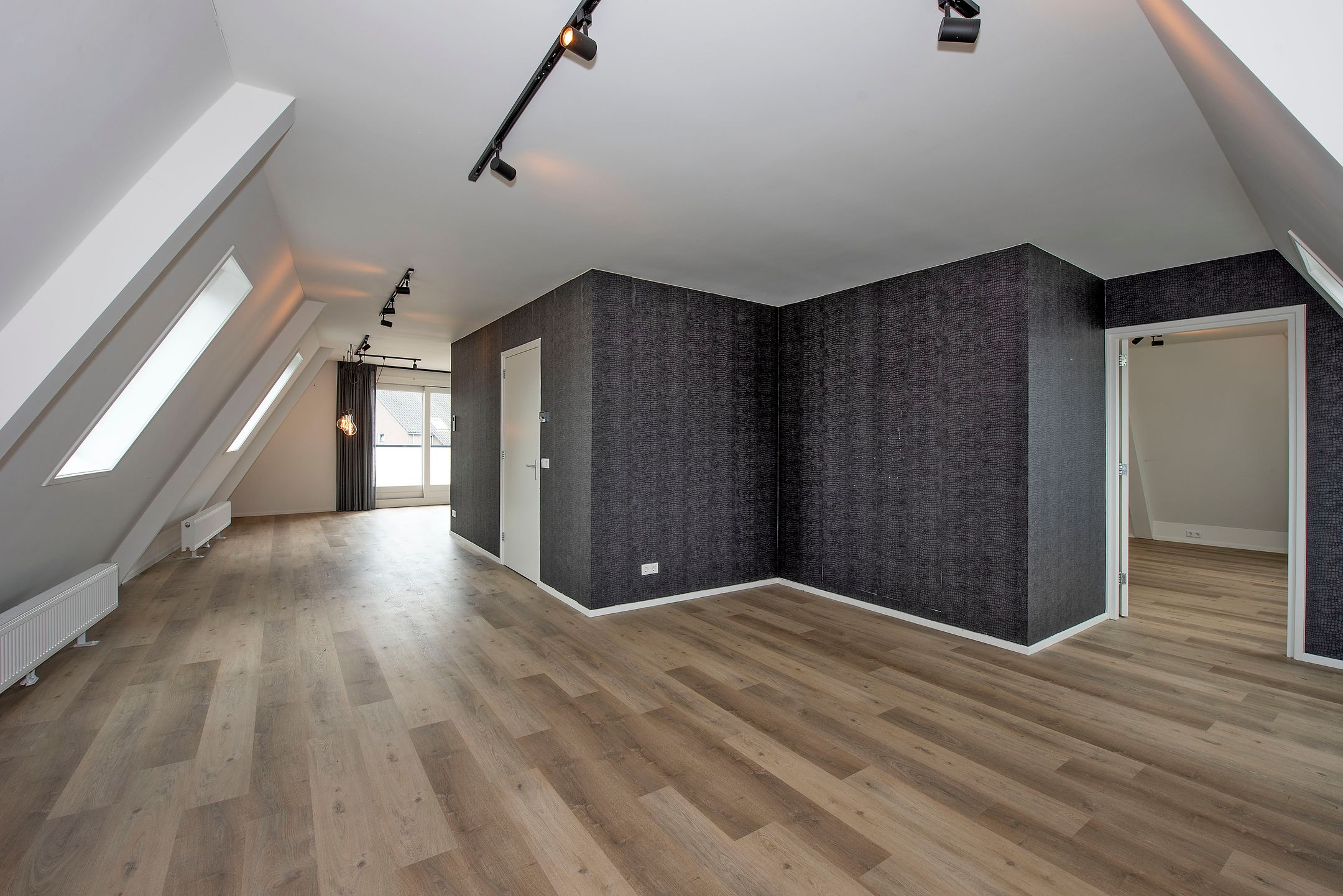 Photo 9 of Grotestraat 179-D