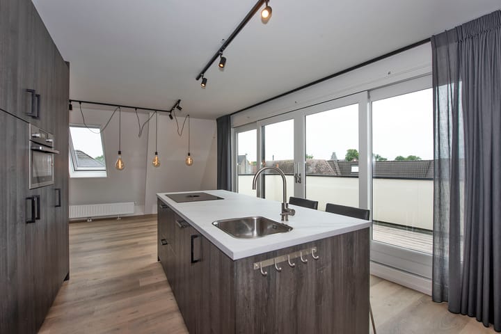 Foto 12 van Grotestraat 179-D