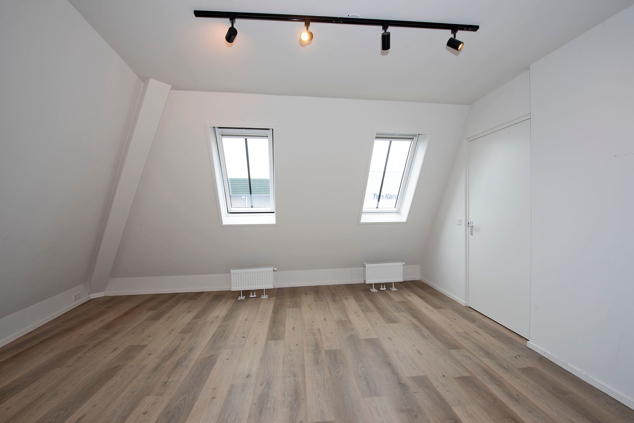 Photo 15 of Grotestraat 179-D