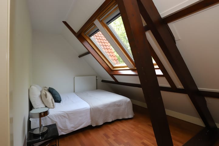 Foto 44 van Groenewoudseweg 47