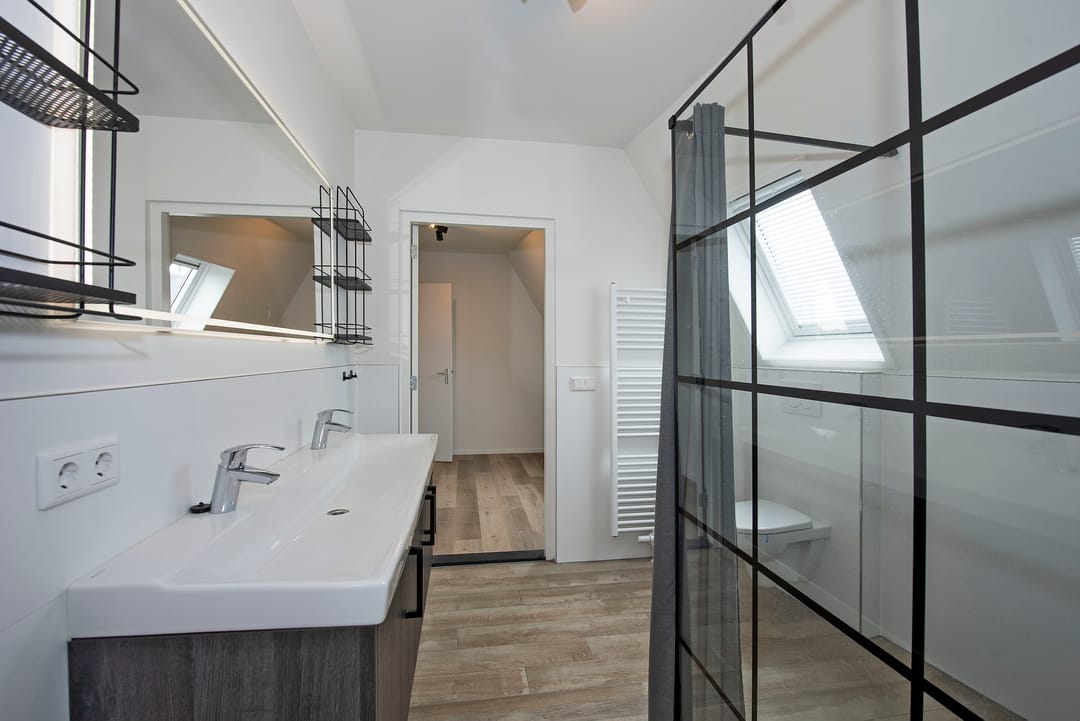 Photo 17 of Grotestraat 179-D