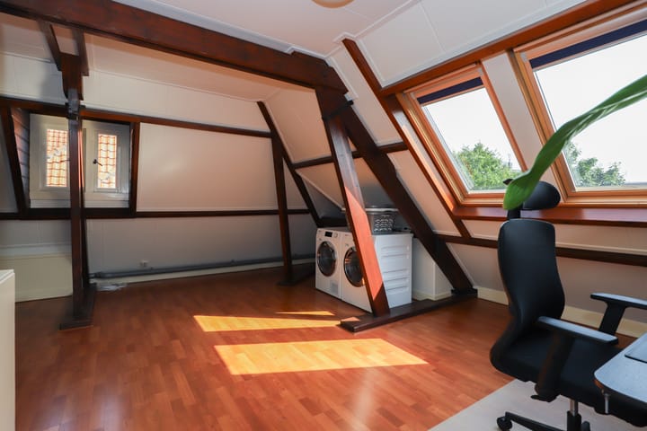 Foto 46 van Groenewoudseweg 47