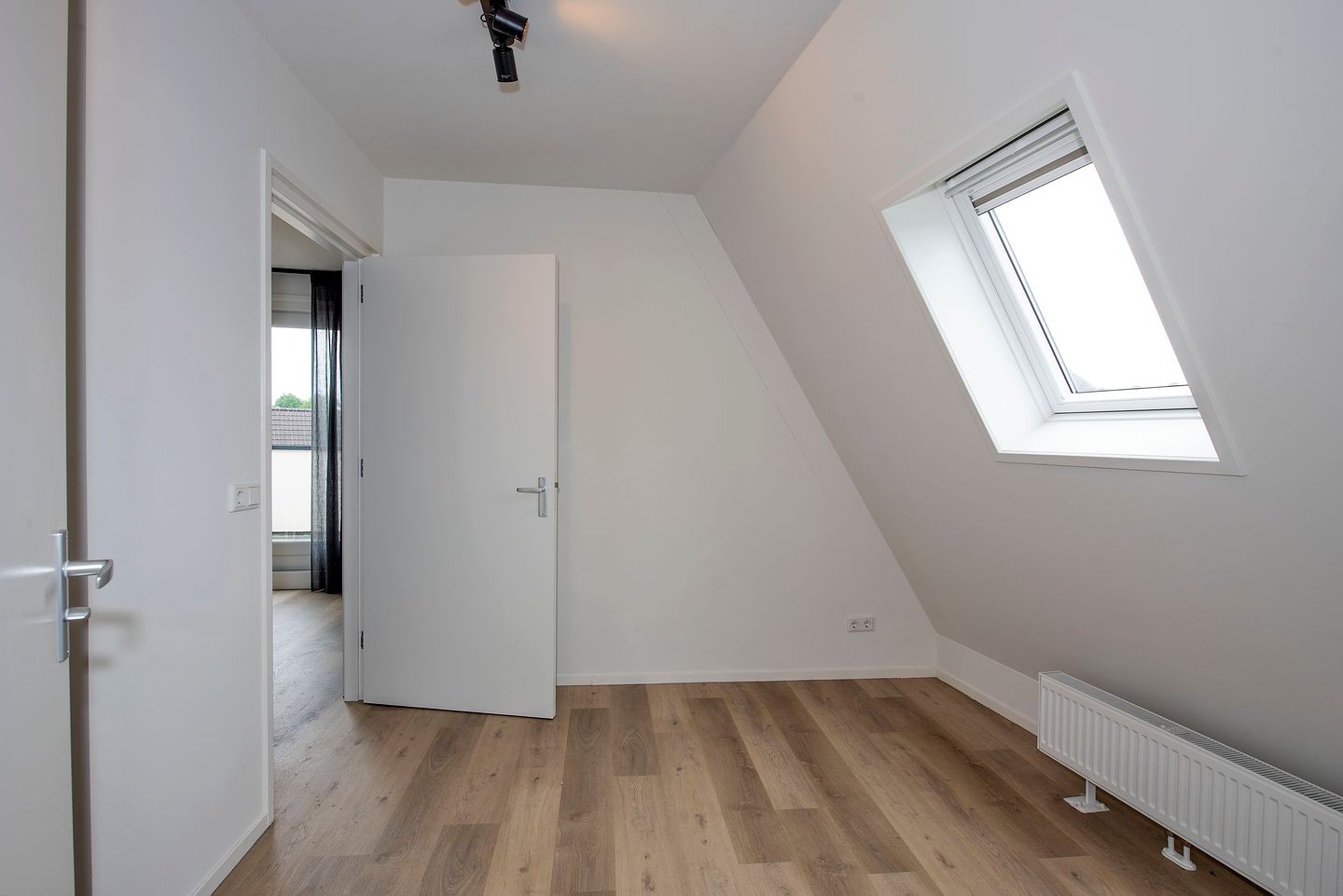 Photo 20 of Grotestraat 179-D