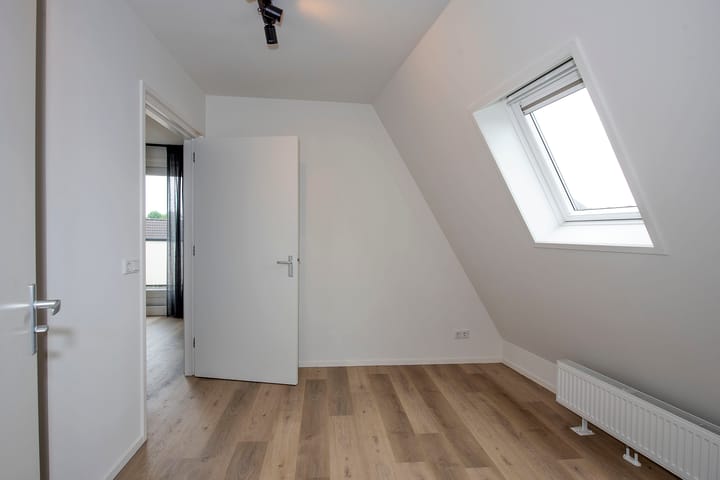 Foto 20 van Grotestraat 179-D