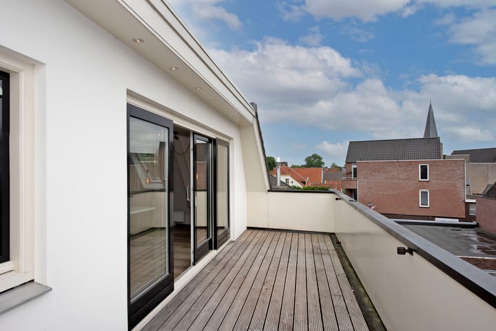 Foto 21 van Grotestraat 179-D