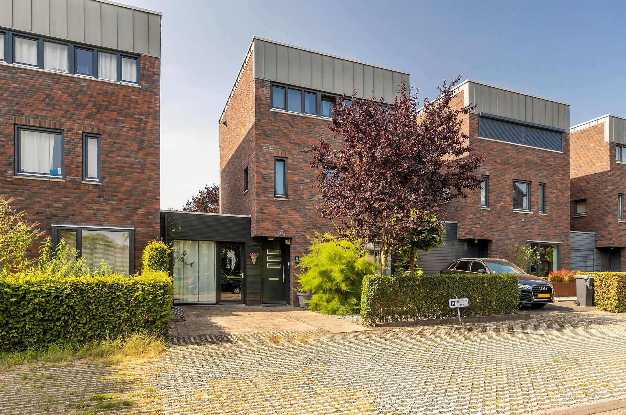 Pater Hubertuscour, 13, Geleen, 6166ZA, Limburg, Nederland 13 