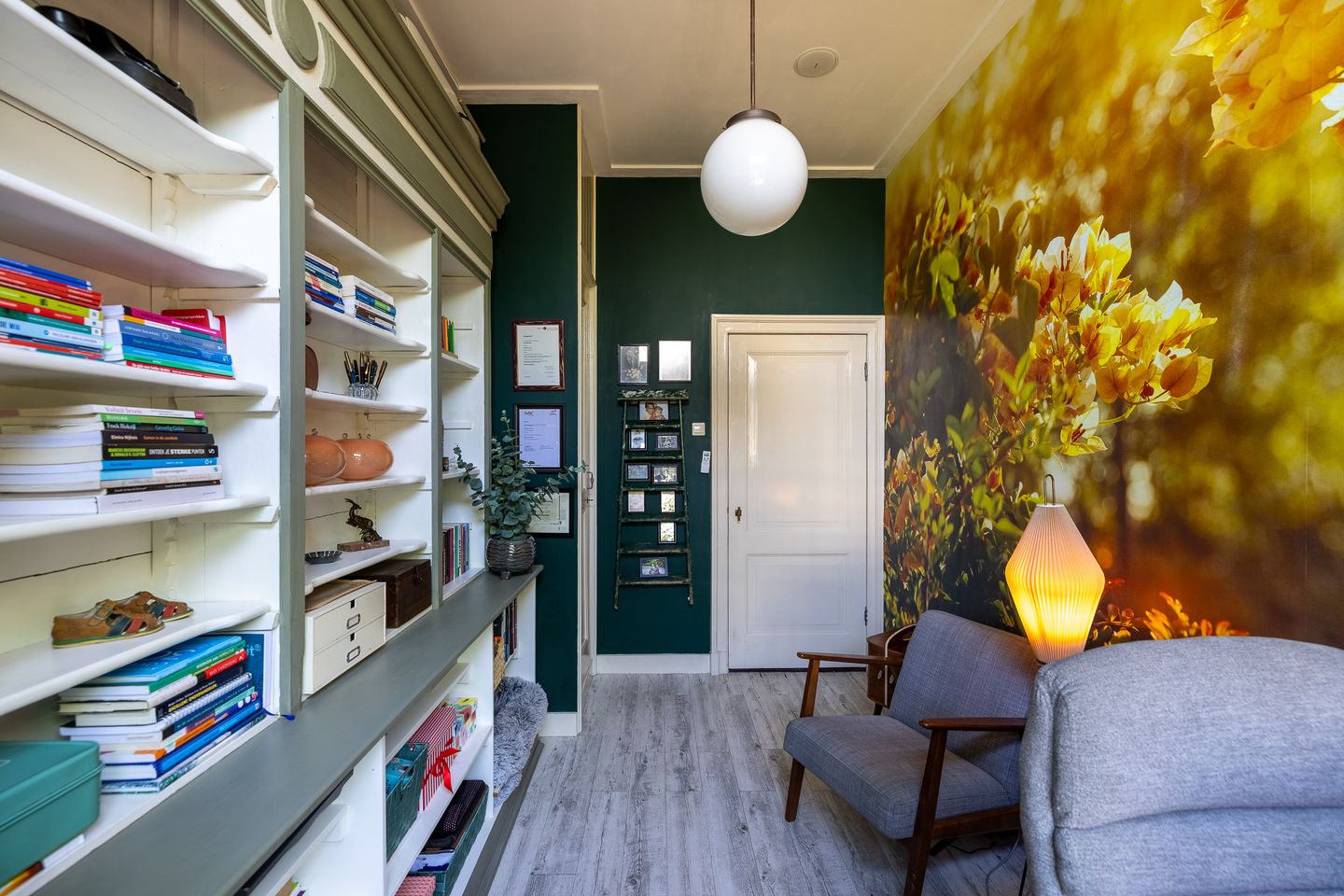 Photo 20 of Spoorstraat 9