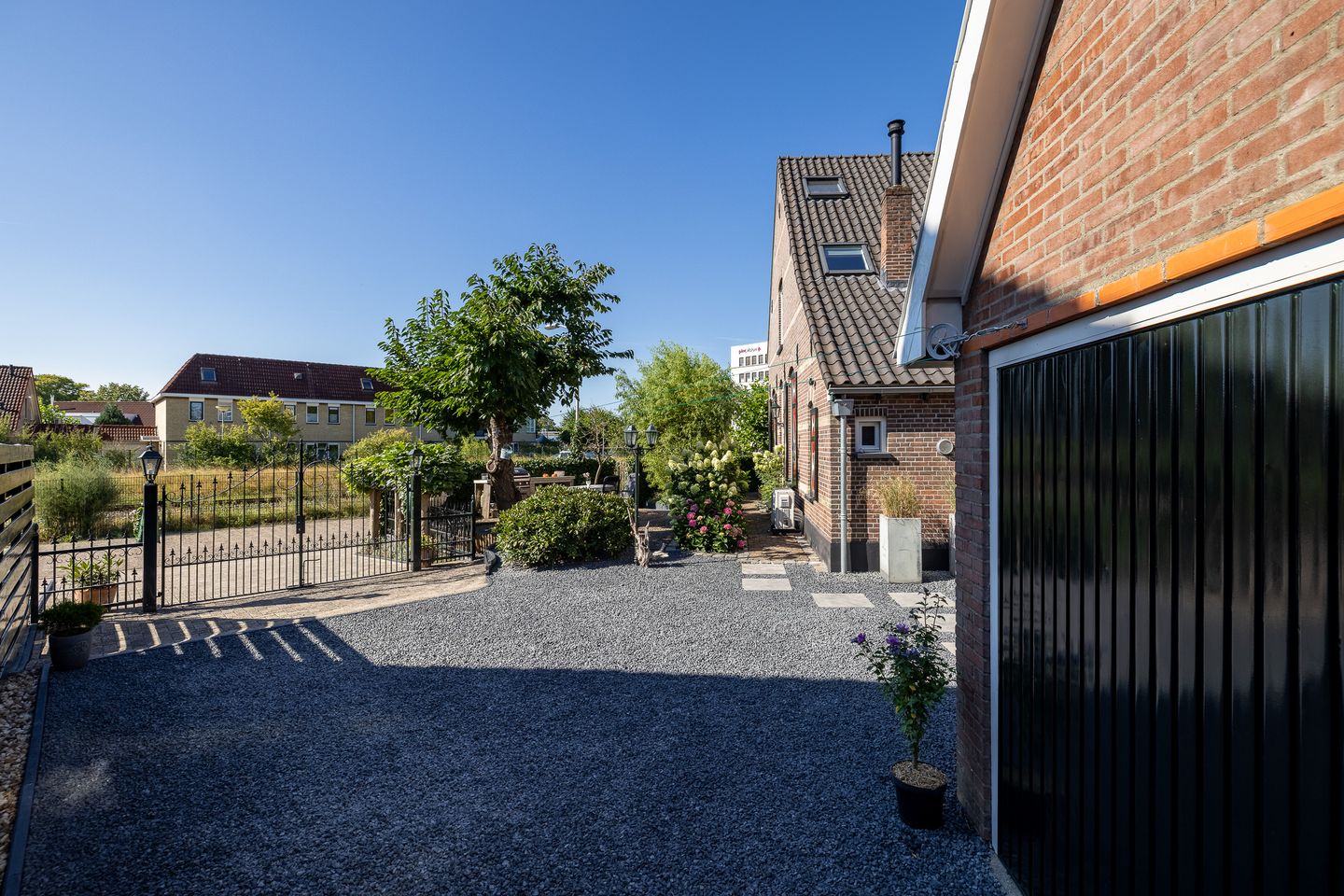 Photo 5 of Spoorstraat 9