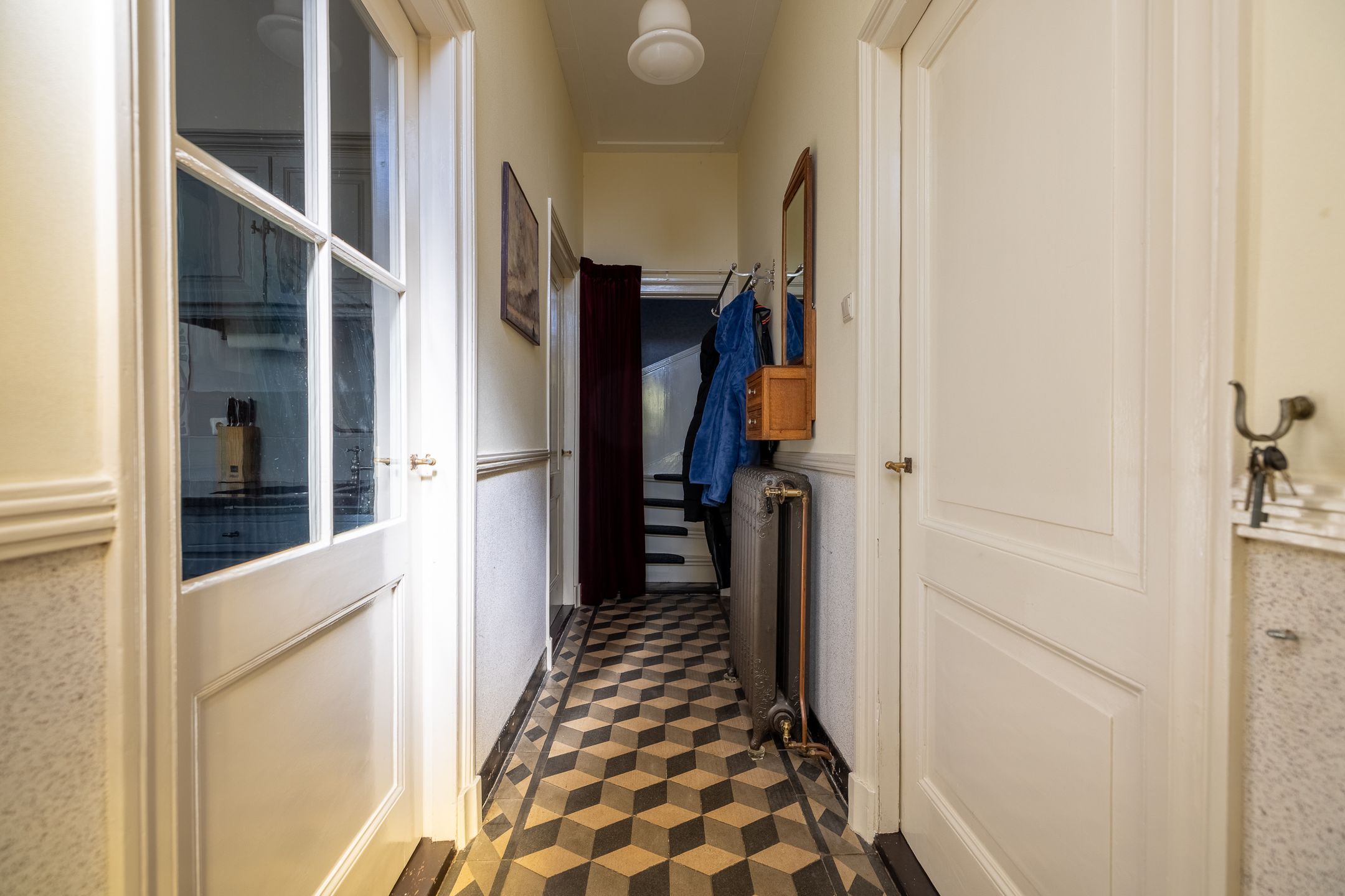 Photo 21 of Spoorstraat 9