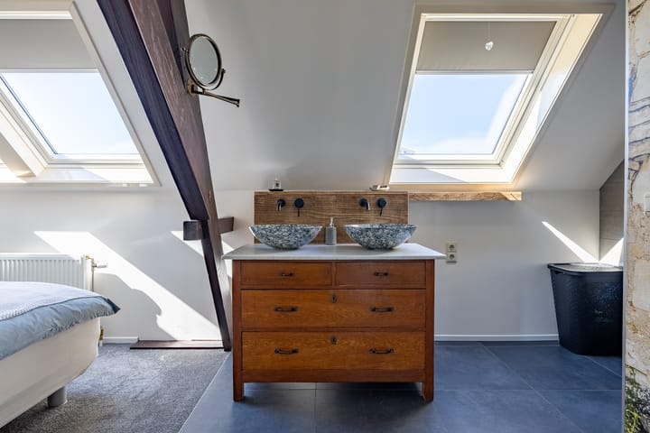 Foto 30 van Spoorstraat 9