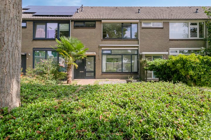 Foto 5 van Van Anrooijstraat 10