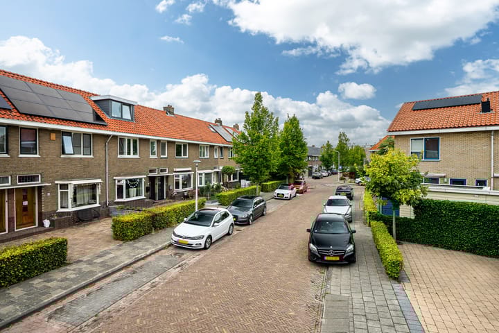 Foto 4 van Amaliastraat 47