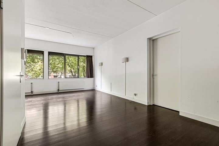 Photo 4 of Wadestein 38