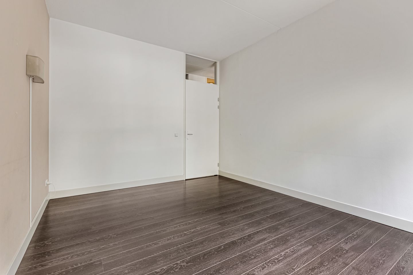 Photo 14 of Wadestein 38