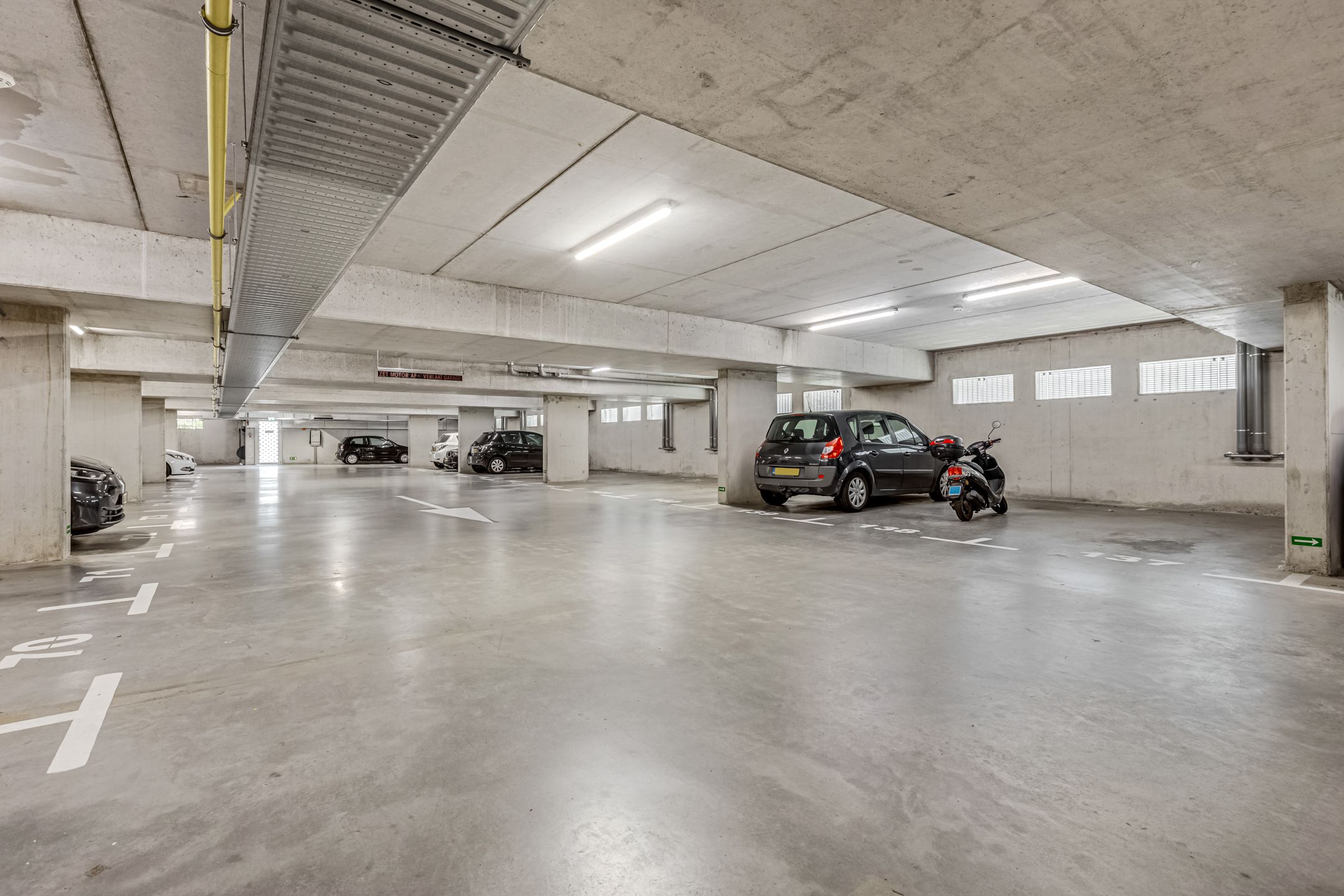 Photo 30 of Wadestein 38