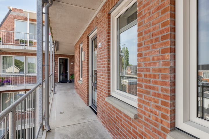 Foto 8 van Jakob Bruggemalaan 2-22