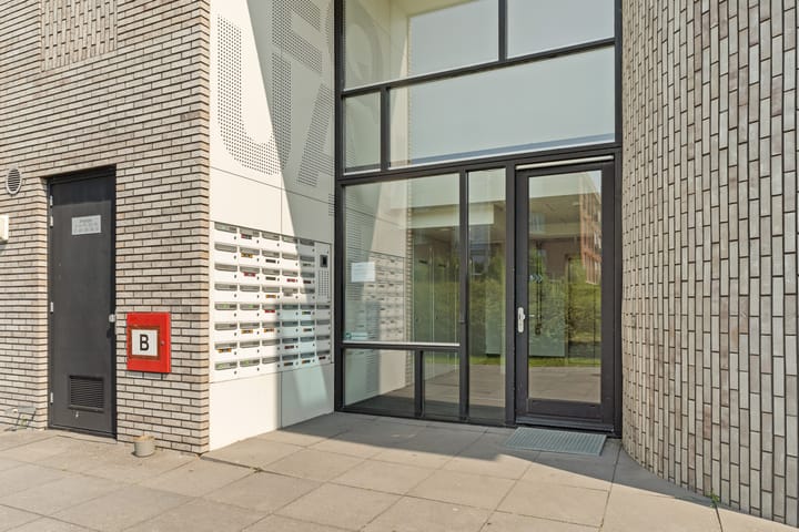 Foto 2 van Borneostraat 83