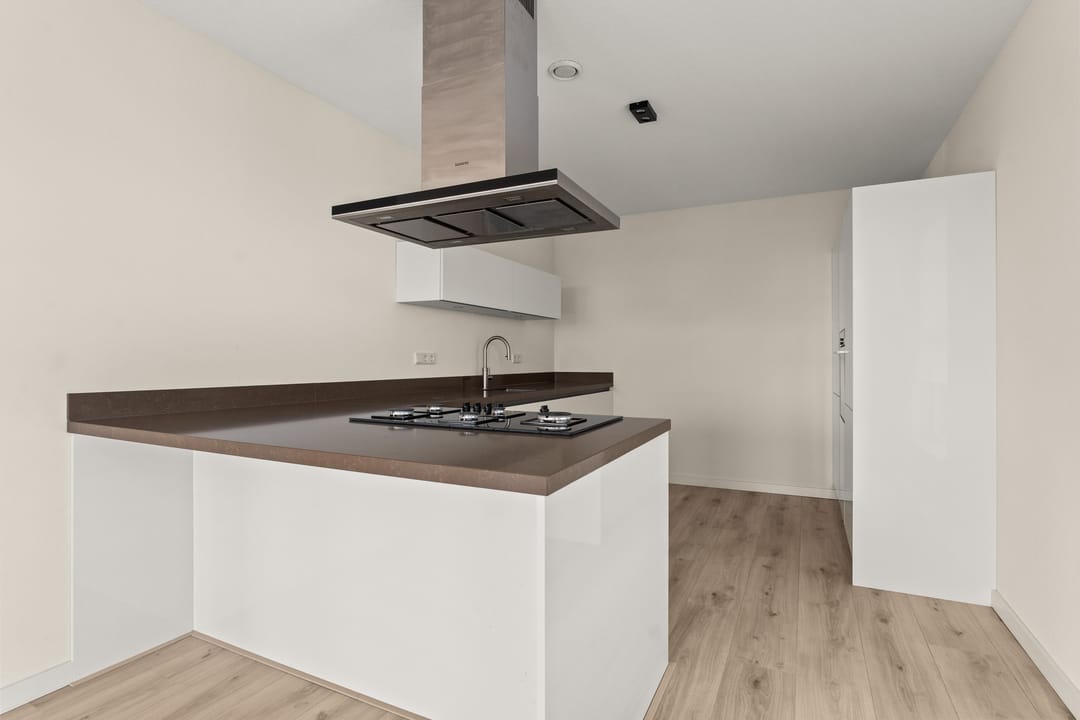 Photo 7 of Borneostraat 83