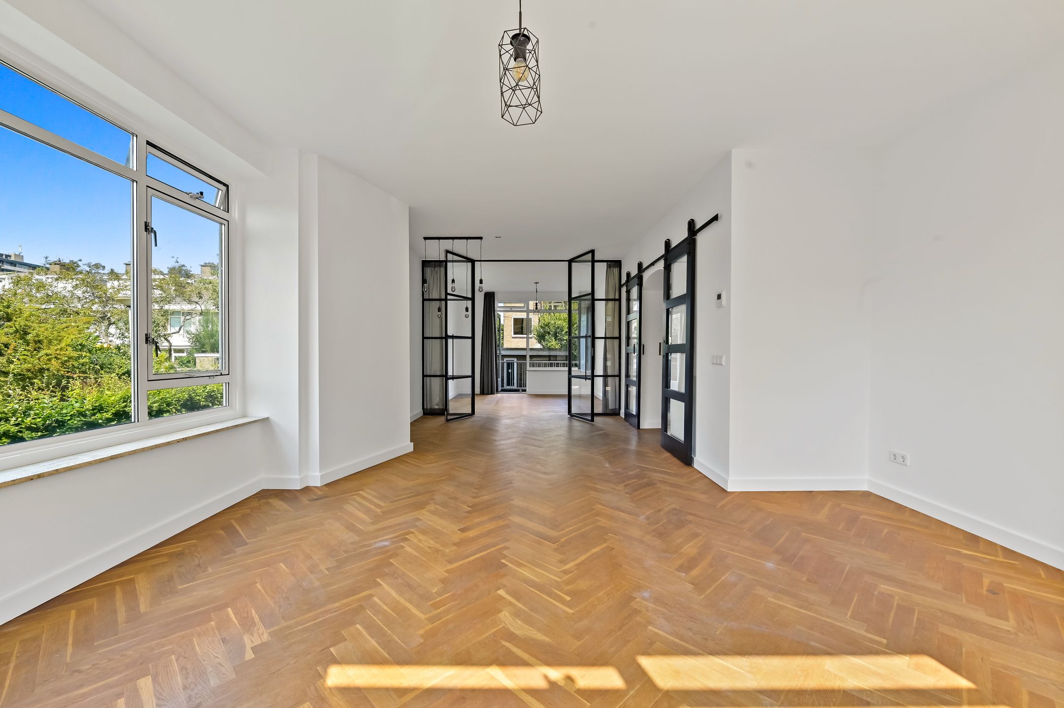 Foto 12 van Paulinastraat 38