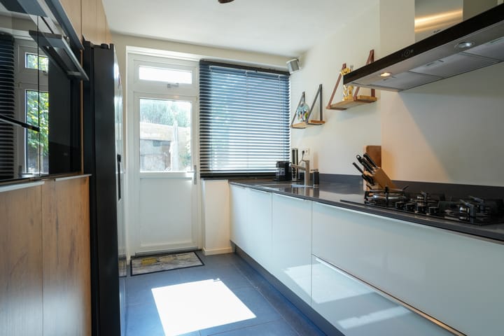 Foto 8 van Einthovenstraat 10