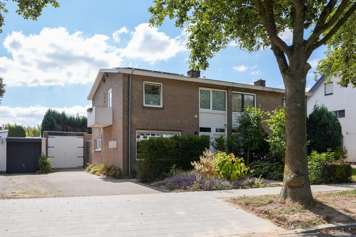 Foto 26 van Einthovenstraat 10