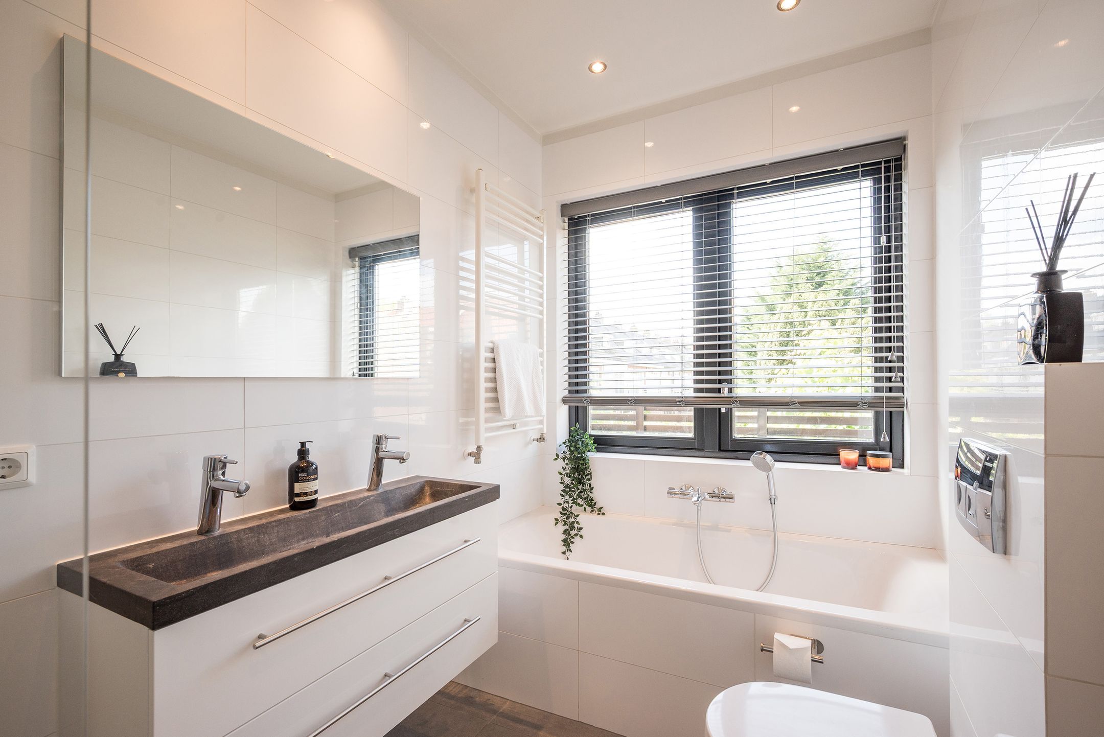 Photo 36 of Jan Haringstraat 10