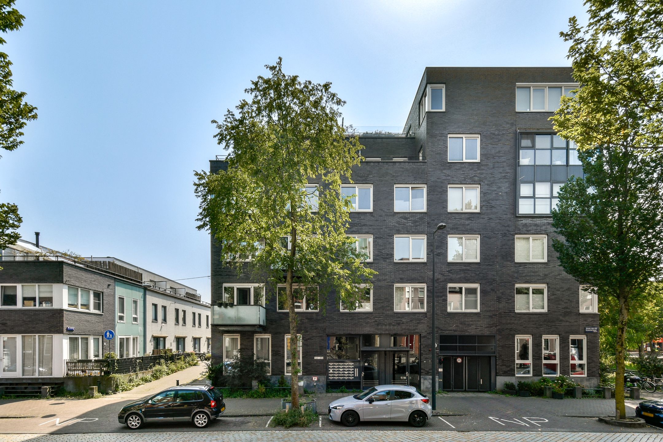 Foto 27 van Johan van der Keukenstraat 194