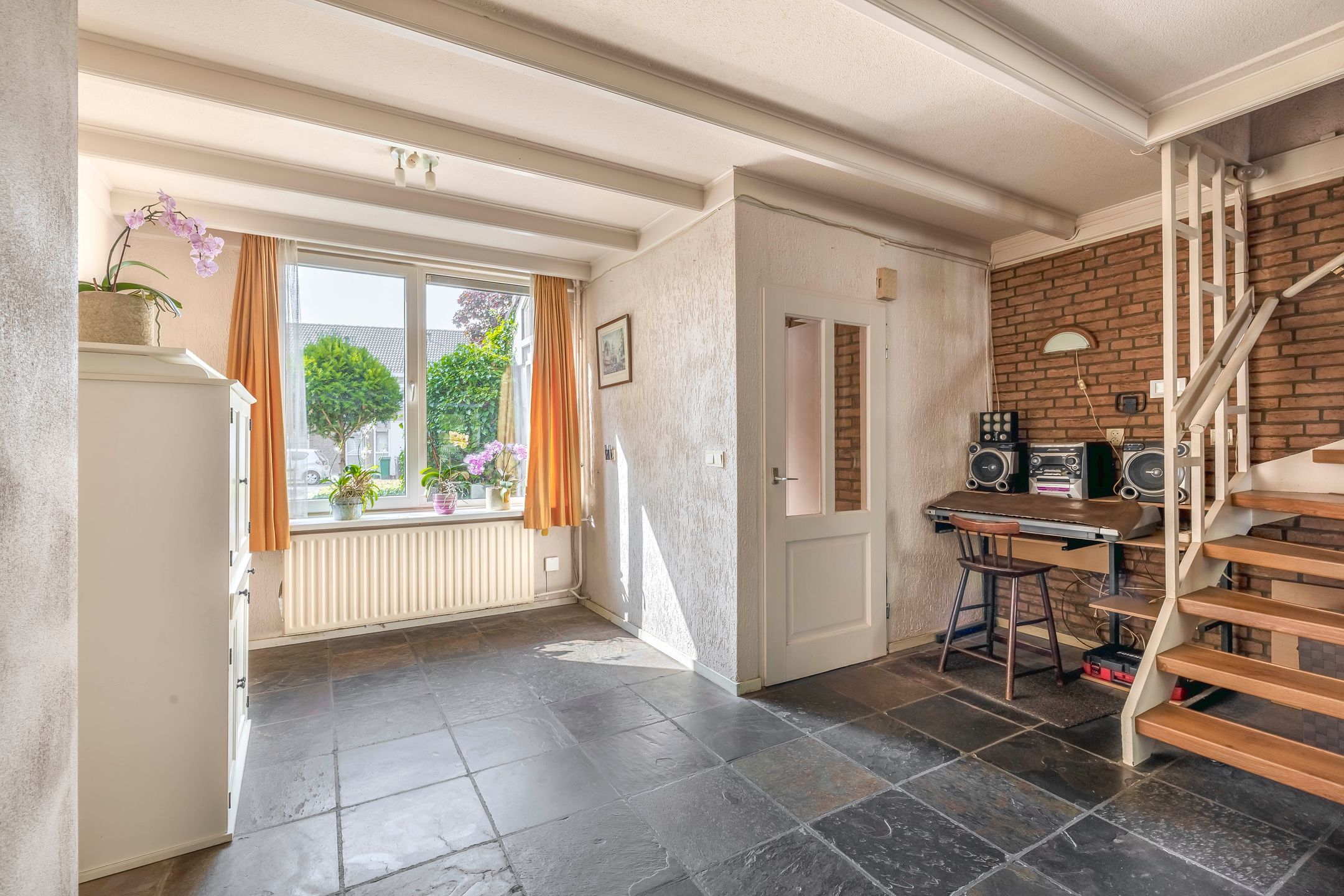 Photo 6 of Offenbachplantsoen 10