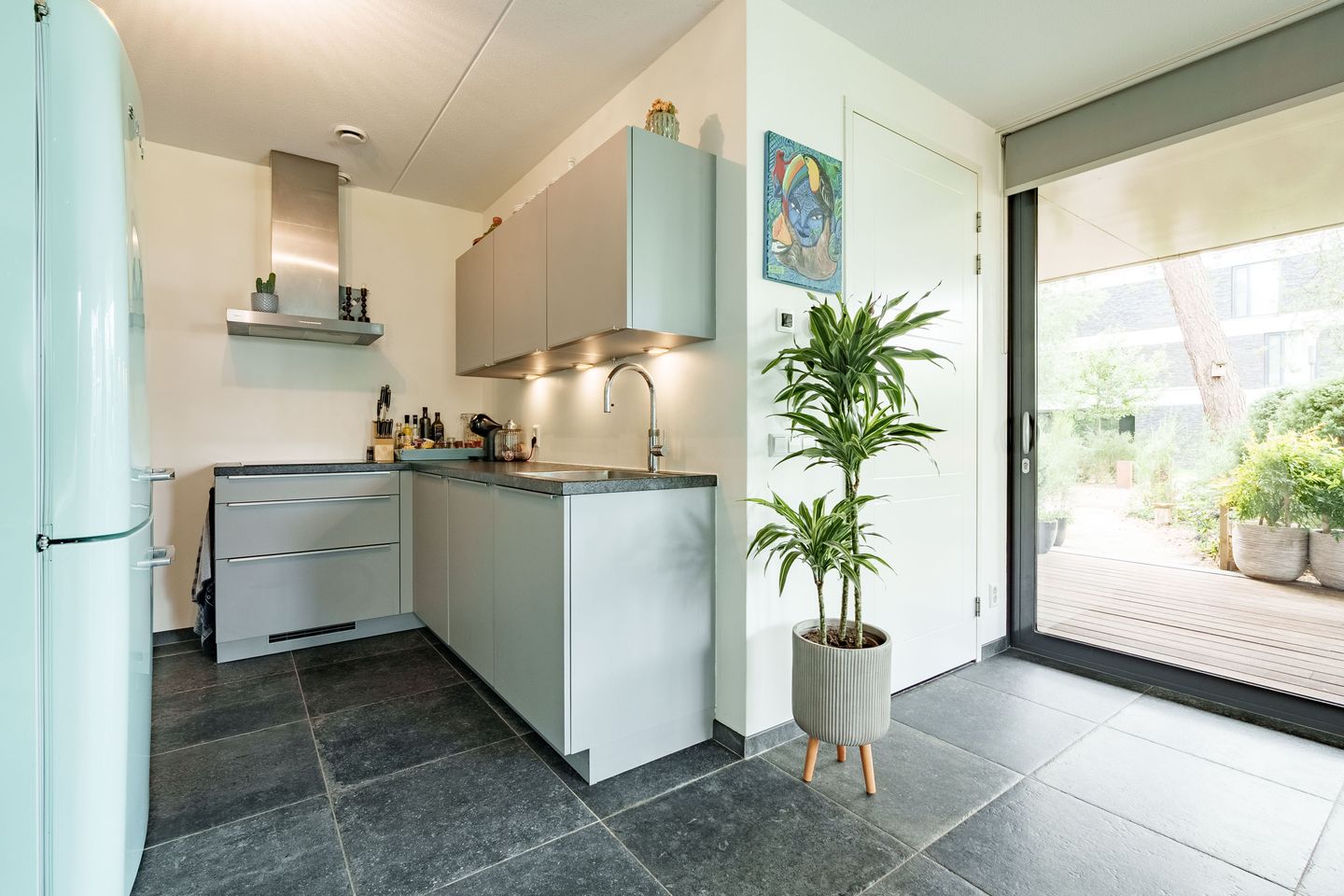 Photo 10 of Prinses Catharina Amalialaan 147