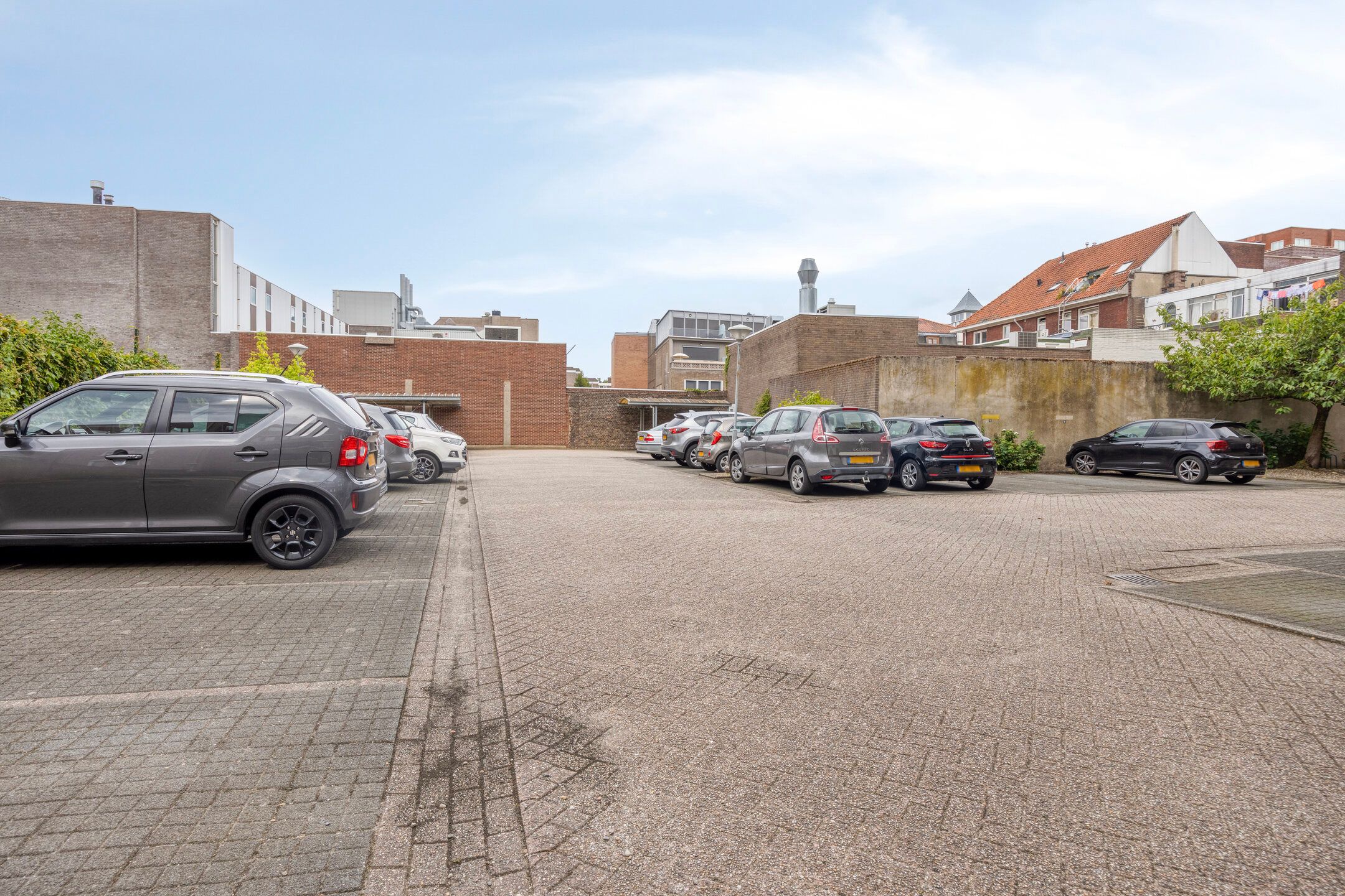 Foto 21 van Parallelweg 6