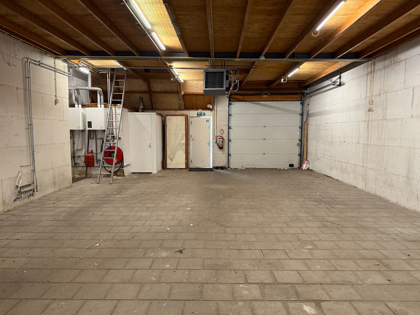 Bekijk foto 4 van Kerklaan 9