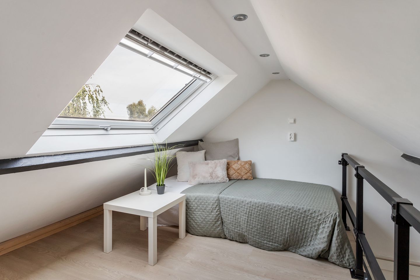 Photo 34 of Burgemeester van Tuyllkade 23-BS