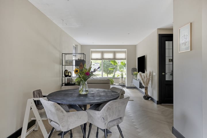 Foto 2 van Maatschappijstraat 6