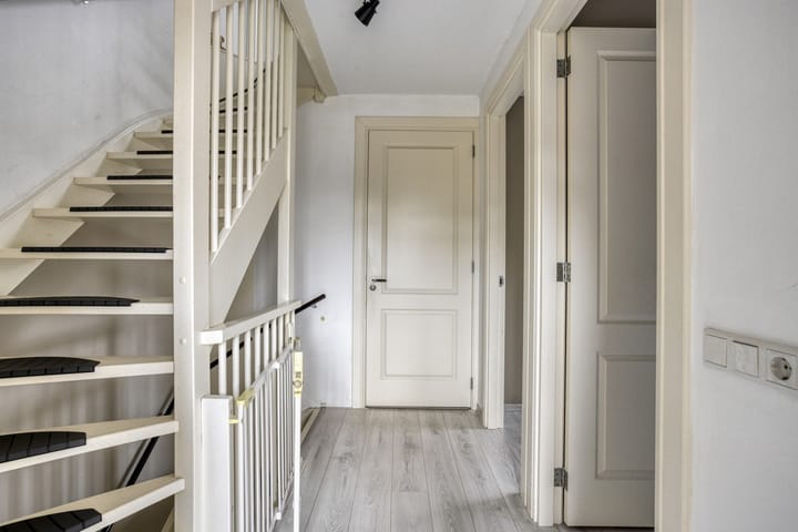 Foto 16 van Maatschappijstraat 6