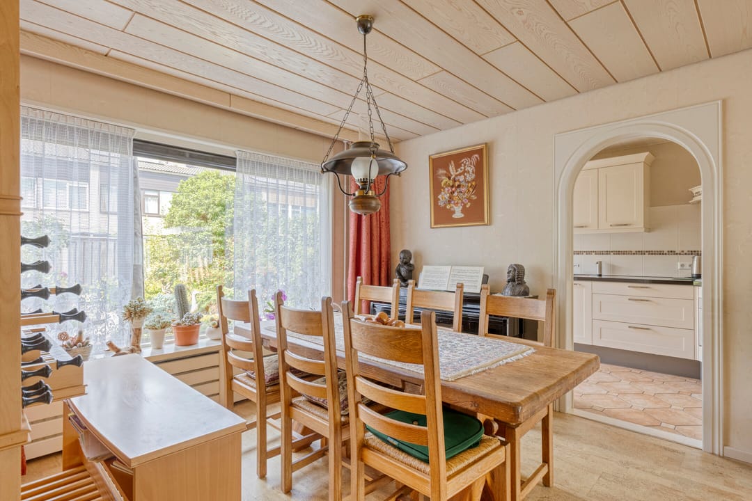 Foto 7 van Pijnboomstraat 18